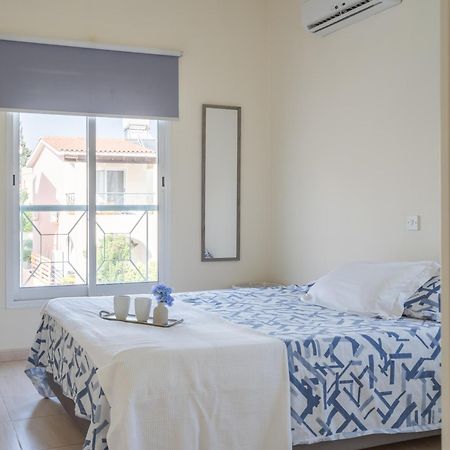 Apartamento Limnos Gardens Paphos Exterior foto