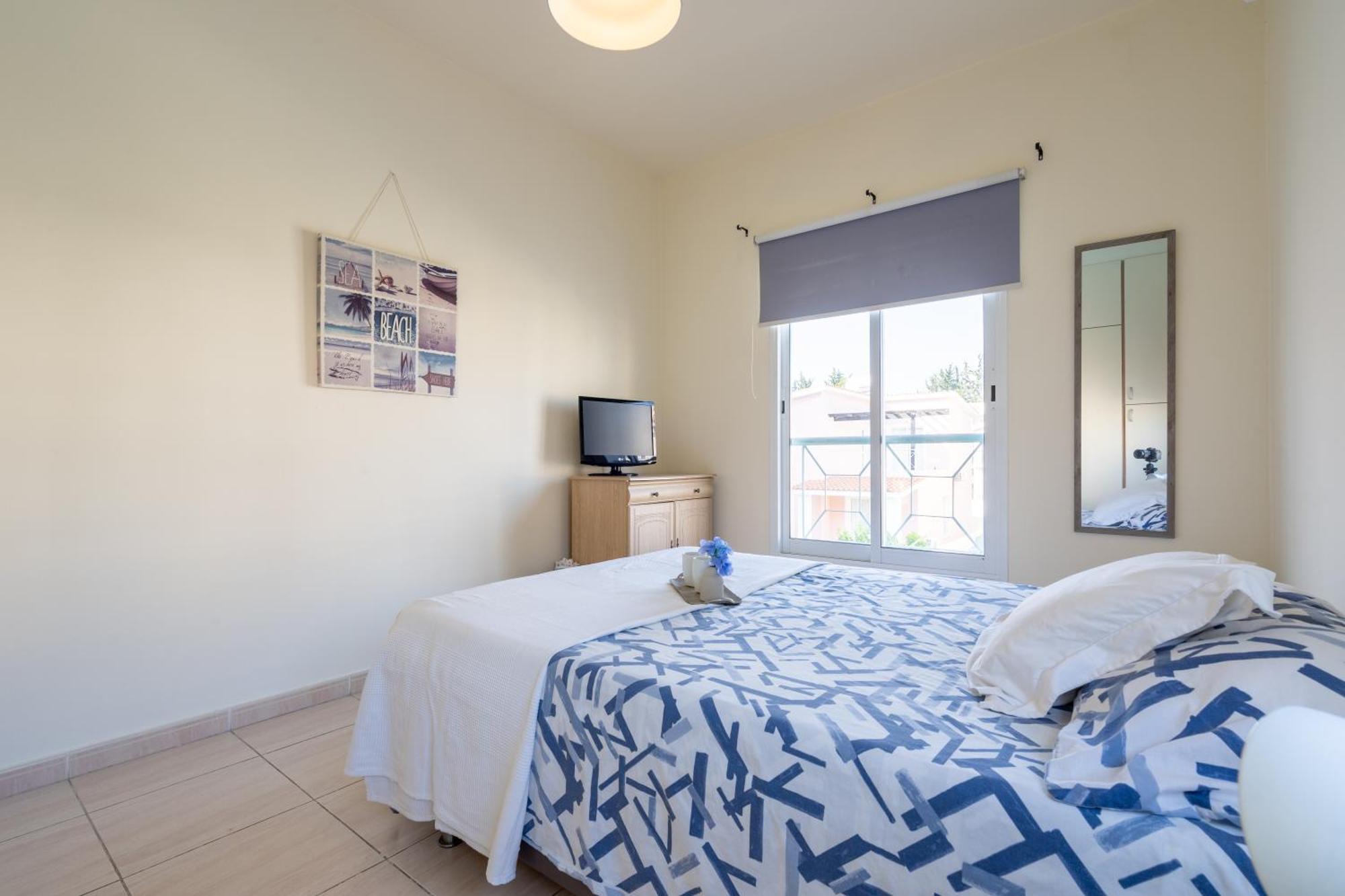 Apartamento Limnos Gardens Paphos Exterior foto